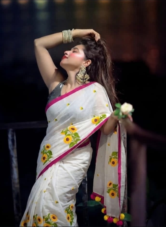 White Mul Cotton Saree